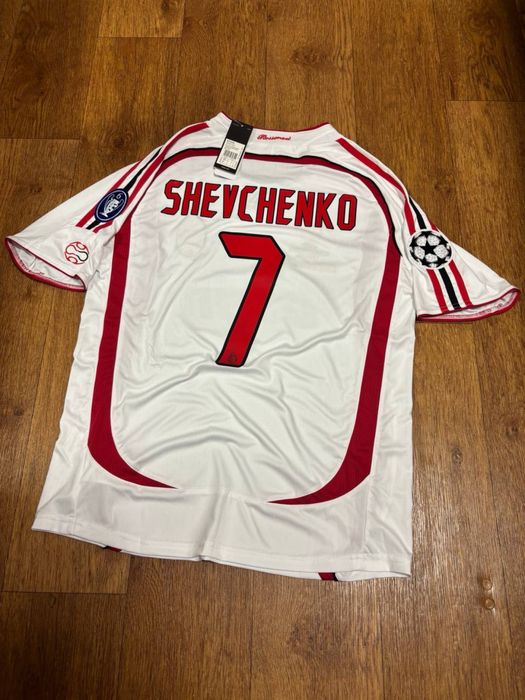 Футбольна форма клубу Мілан 06-07/ AC Milan football kit 2006-2007