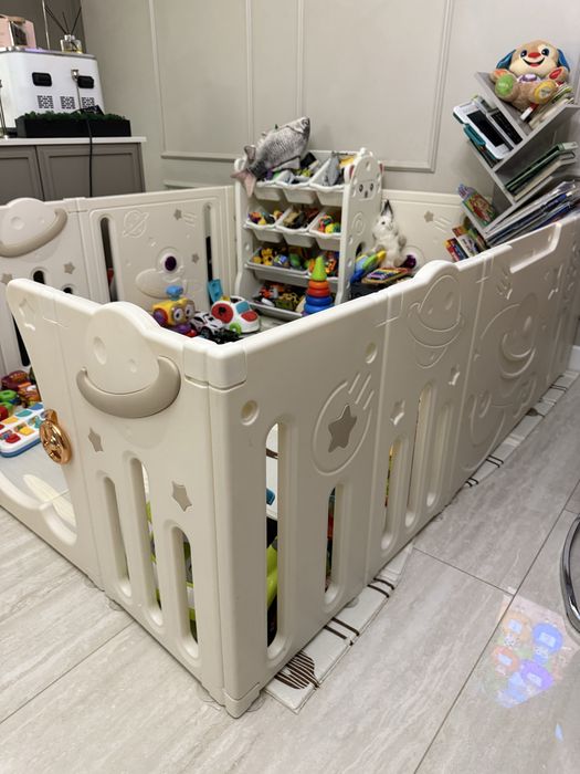 Детский манеж.