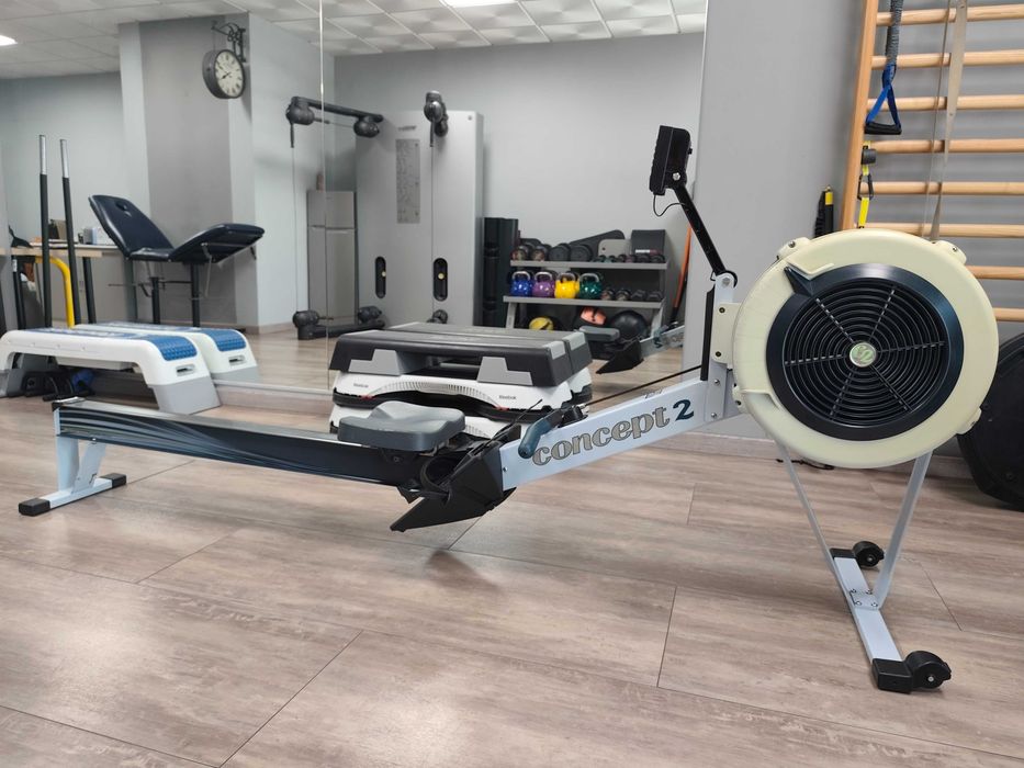 Vendo Remo Concept 2 muito bom estado.