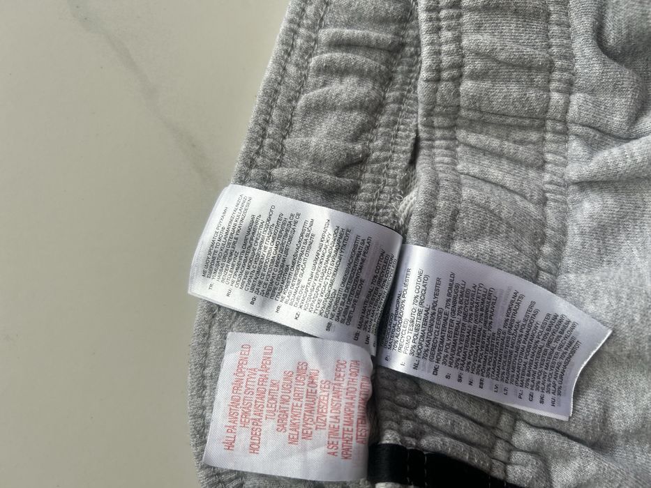 Świetne spodenki chłopięce, bawełna-9-10 lat-Adidas