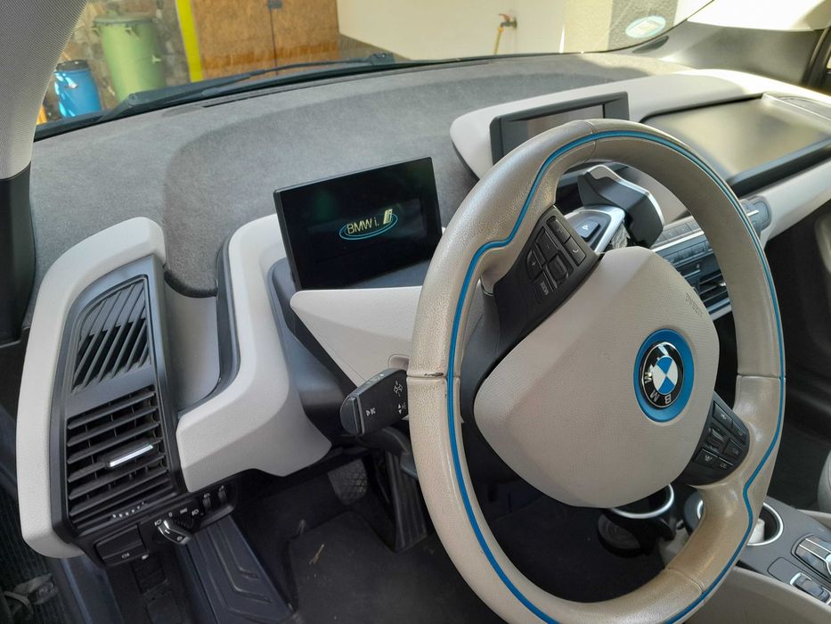 caro BMW i3 electrico
