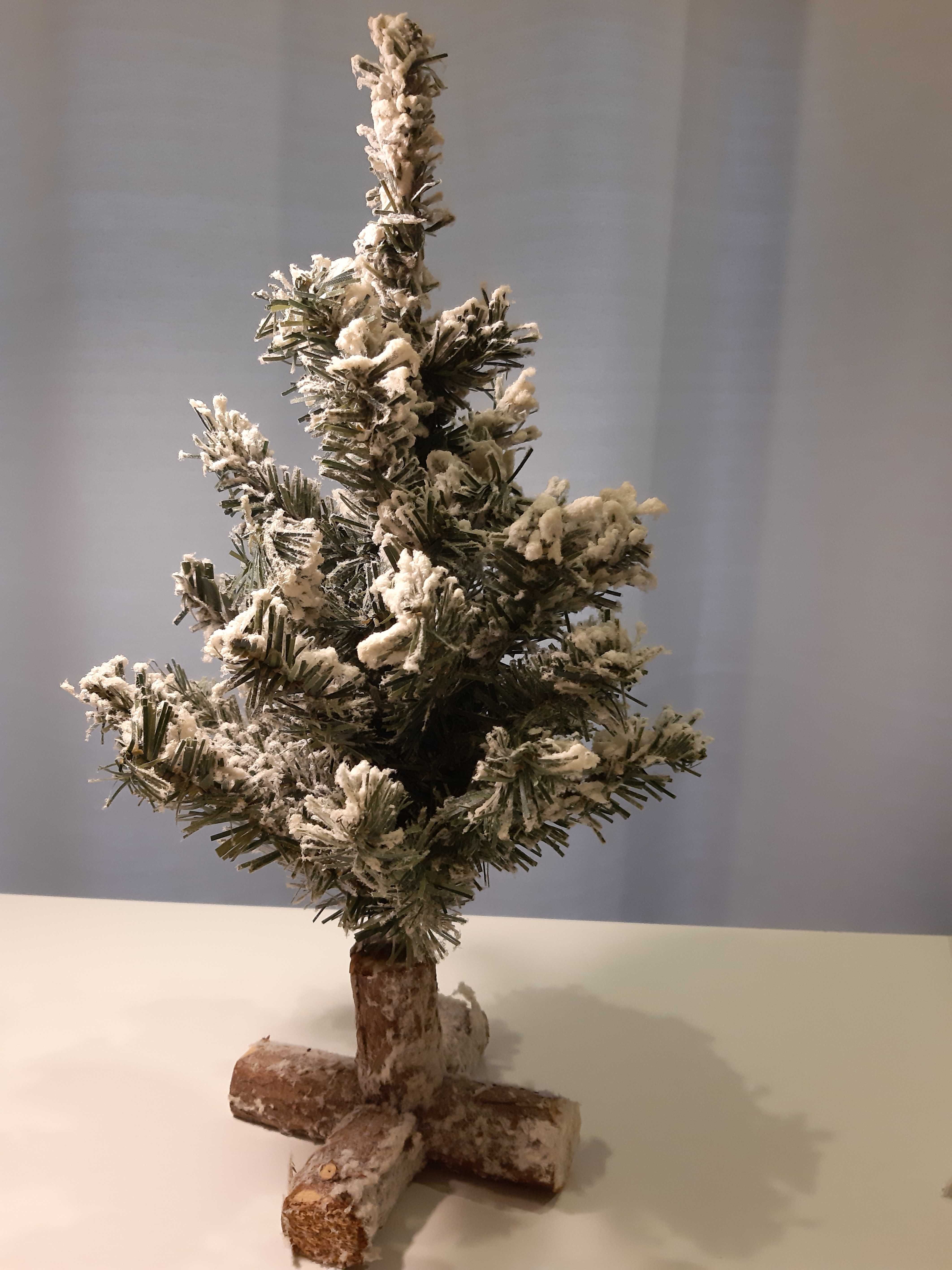 Vendo Árvore de Natal pequena São Mamede De Infesta E Senhora Da Hora • OLX  Portugal