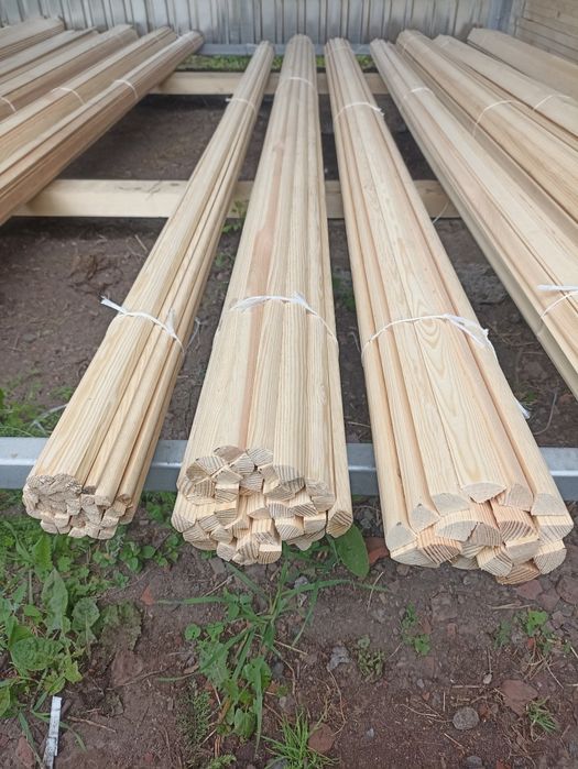 Listwy wykończeniowe.