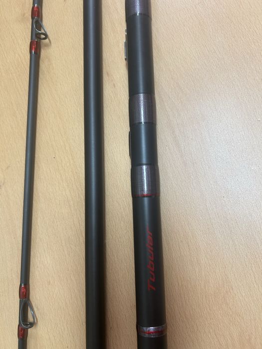 Cana Daiwa Emblem Surf  Type R 4.2 mt Tubular Impecavel