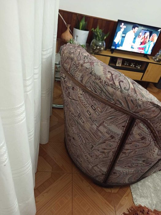 2 sofás tipo cadeirão