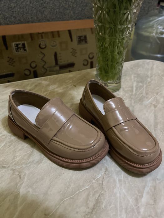 Лофери лаковані