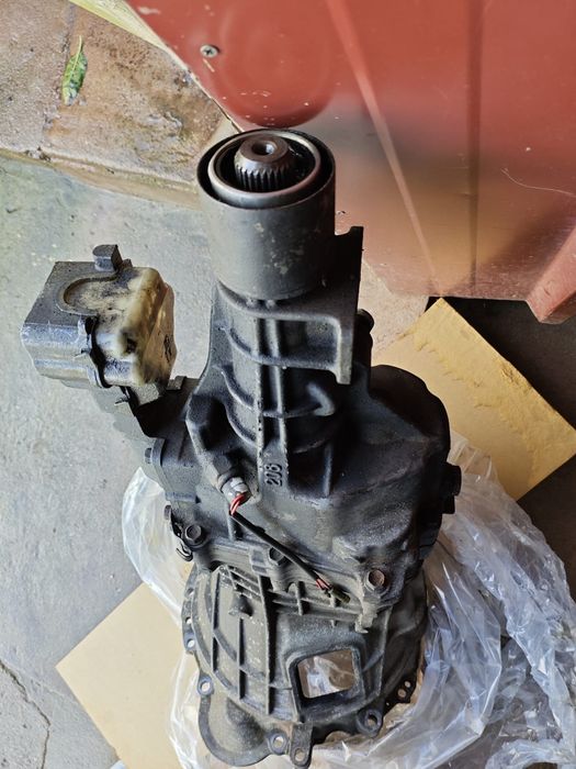 Caixa velocidades Opel Campo 2.5 TD NOVA