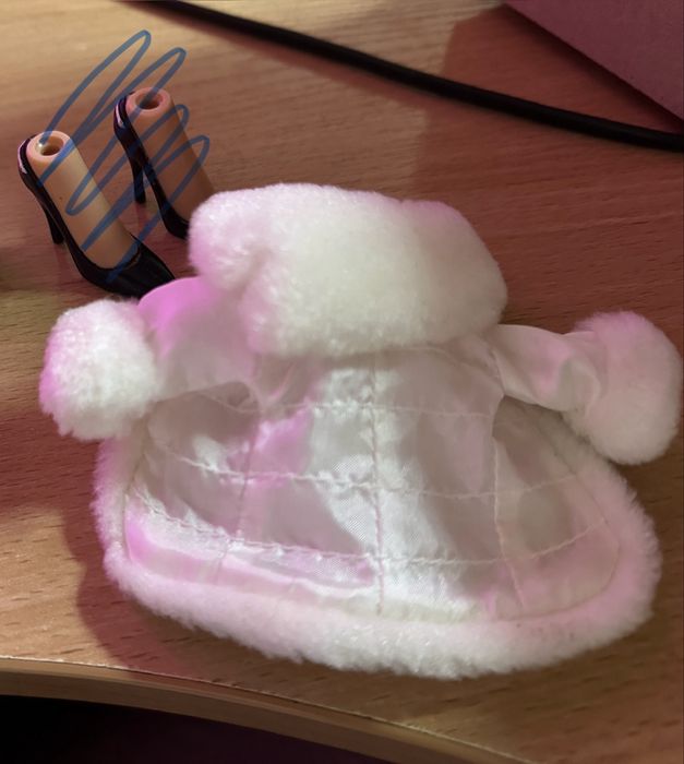 Братц шуба Bratz Кино