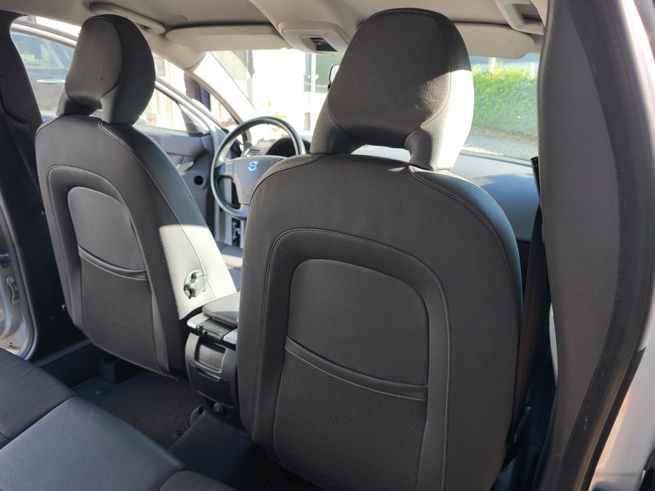 Volvo V50 diesel em bom estado