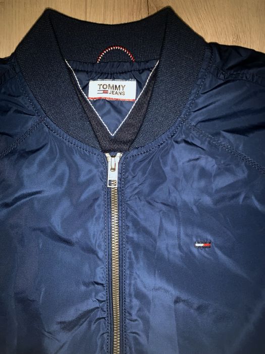 Бомбер/Вітровка Tommy Hilfiger Jeans