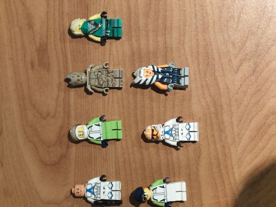 Фігурки lego оріг.