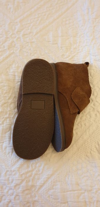 Botas com velcro Novas