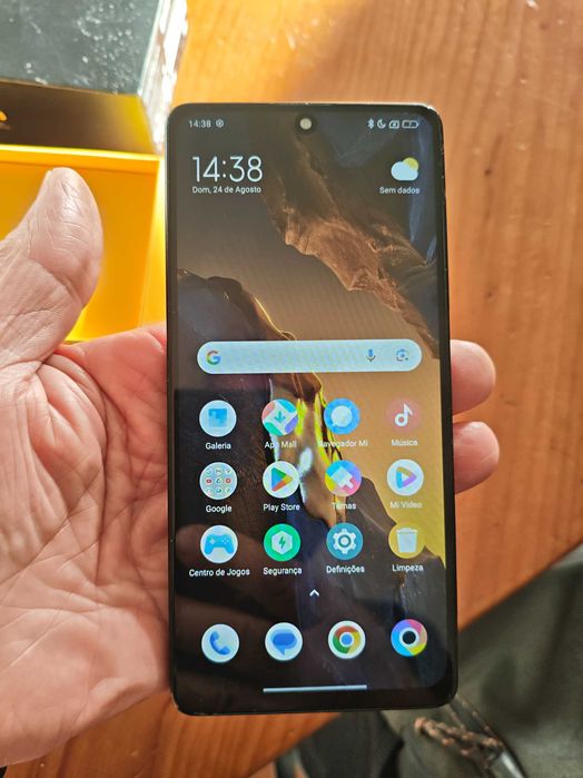 POCO F5 12GB RAM / 256GB - Estado Impecável, Ecrã Novo