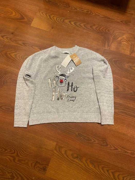 Szary Damski Sweterek Z Reniferem
