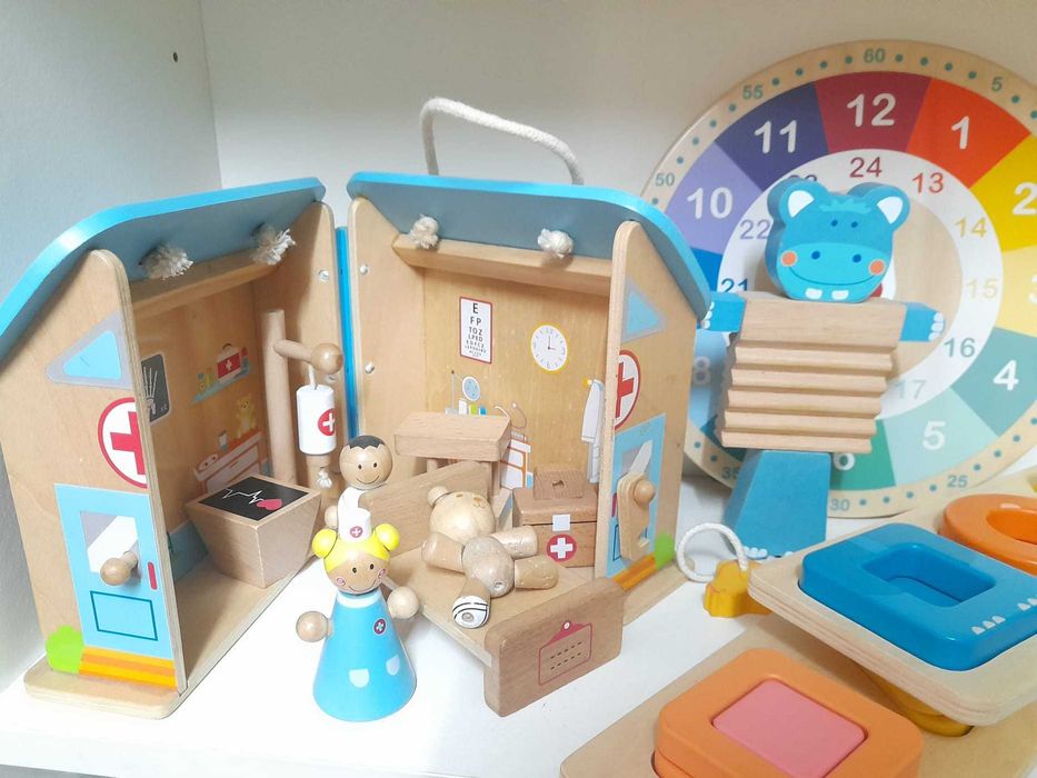 Brinquedos didáticos em madeira (Djeco, ikea)
