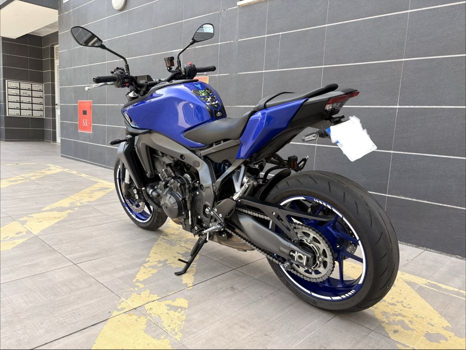 Yamaha MT09 2025