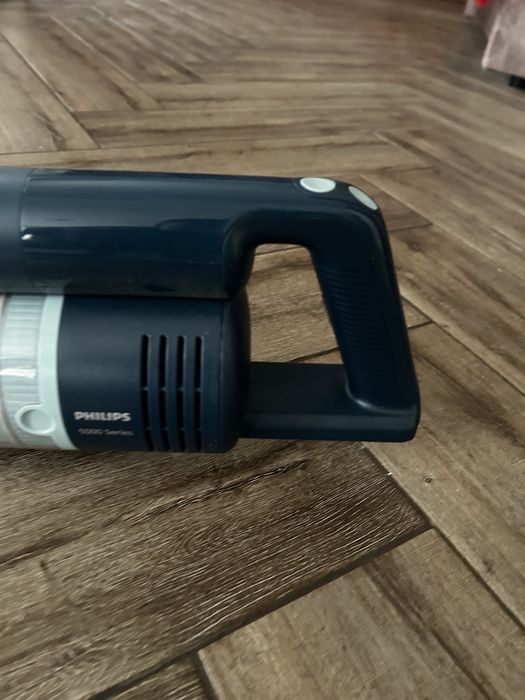 Продам Пилосос Philips Coldress Vacuum 5000 series Aqua