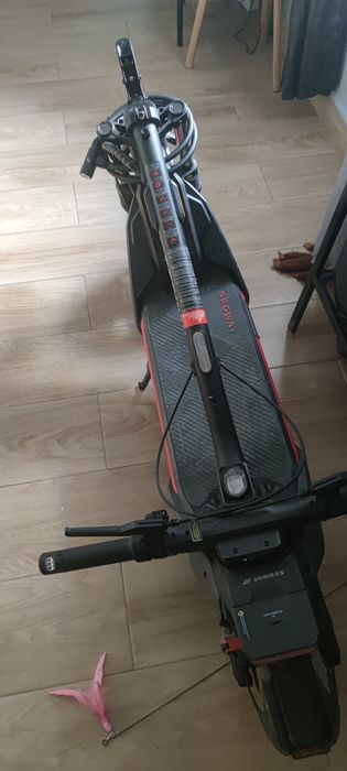 Vendo trotinete ninebot zt3 pro