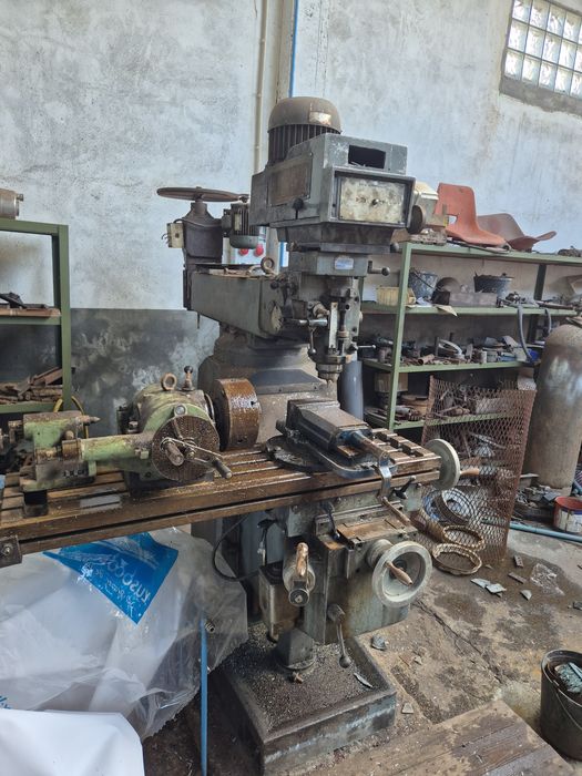 Fresadora convencional Herluce