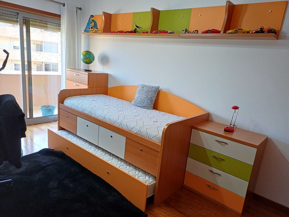 Vendo quarto/estúdio