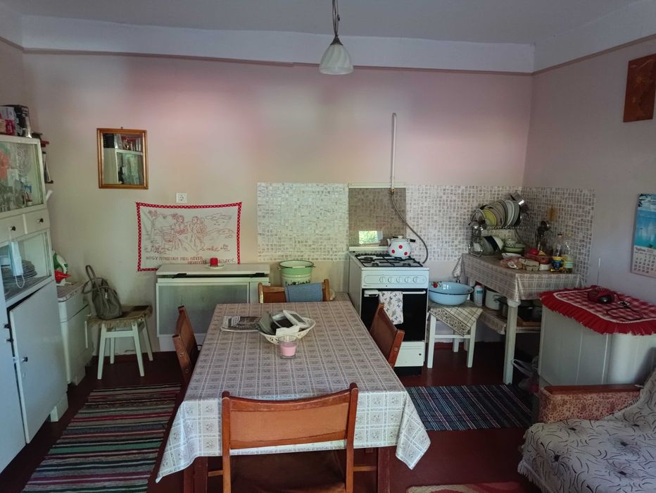 КОМПАКТНИЙ, НЕВЕЛИКИЙ 2-х кімнатний будинок 59 кв.м., житловий стан!