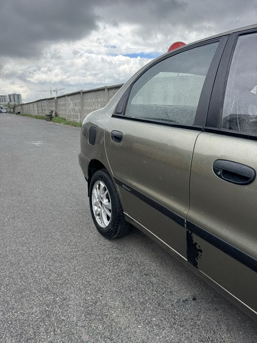 Daewoo Lanos один власник газ/бенз