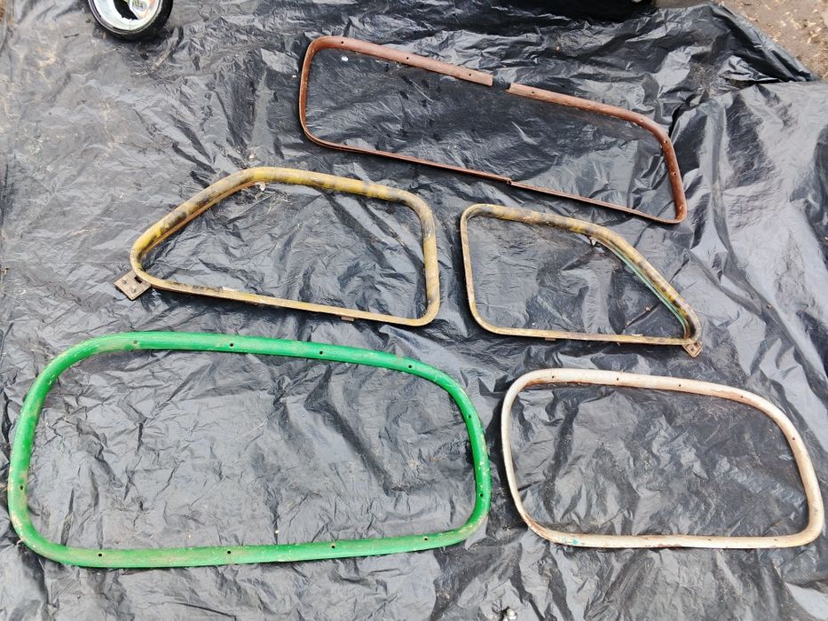 ГАЗ М-20 Победа новые фонарики габаритов -поворотов.