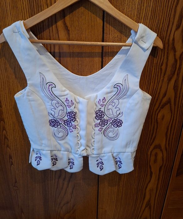 Gorset biały Szer 74 plus Spodniczka,