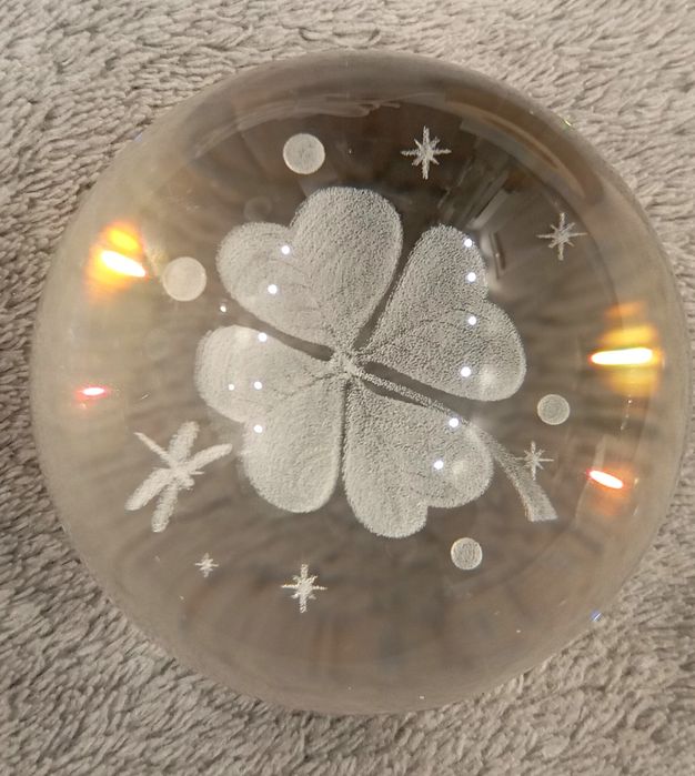 Lampka nocna LED  KONICZYNA w szklanej kuli NA USB