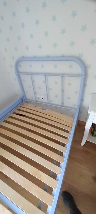 Cama de Criança em ótimo estado + Grátis Colcha e resguardo de colchão