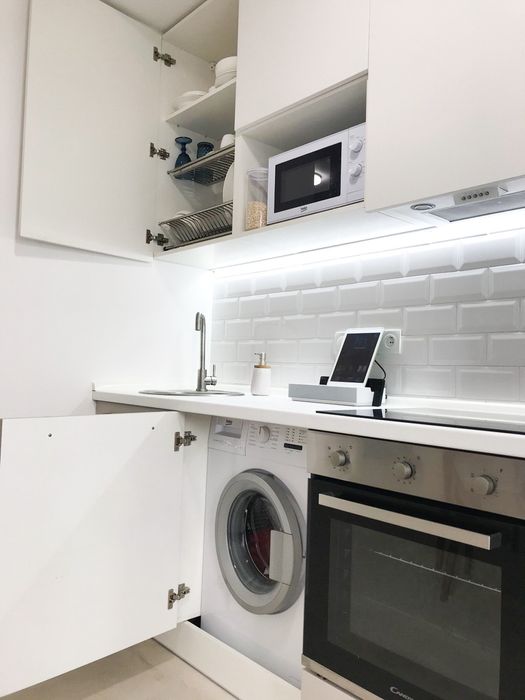 Сдам посуточно,  3 этаж, м Минская 10 м пешком, Богатырская 6А