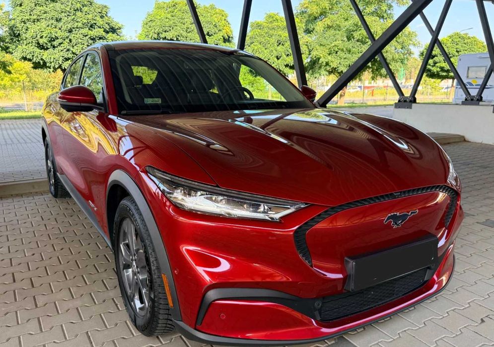 Ford Mustang Mach-E  2022  75 кВт·год