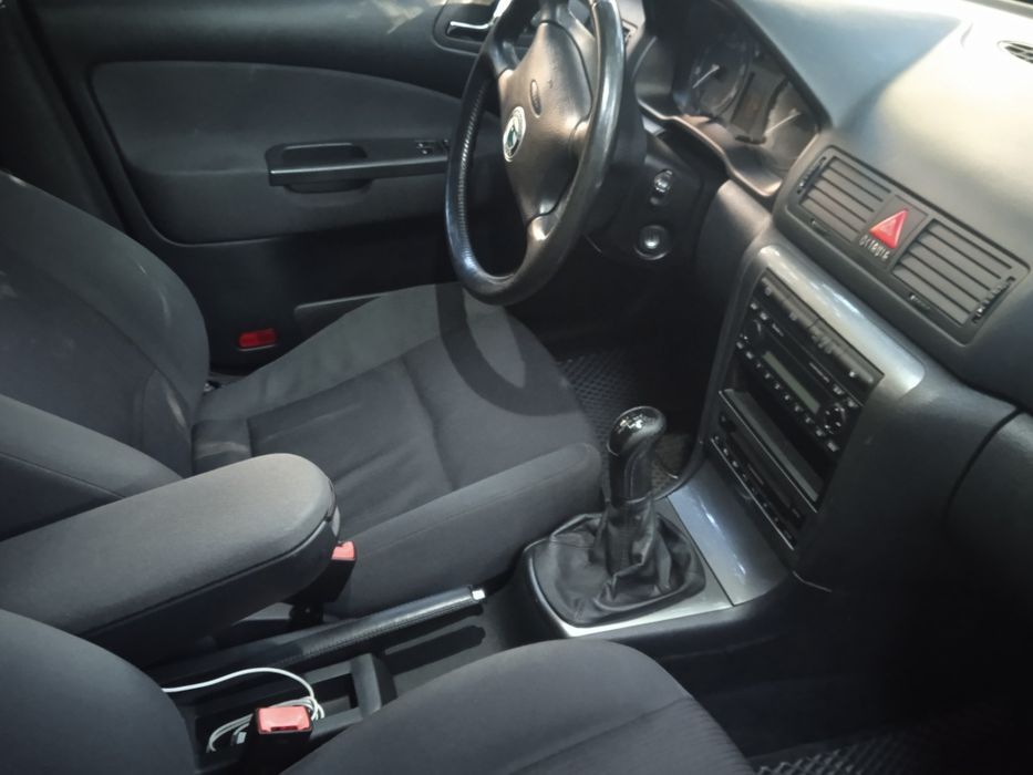Skoda Octavia Tour