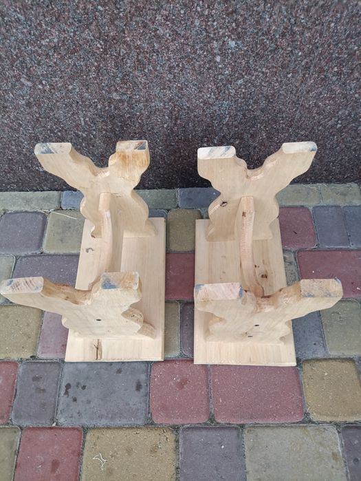 Табуретки деревянные (новые)
