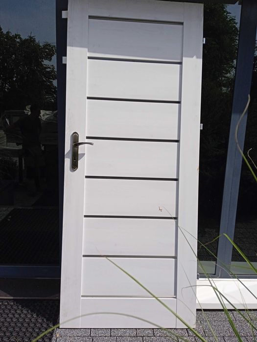 sprzedam drzwi 2 sztuki
