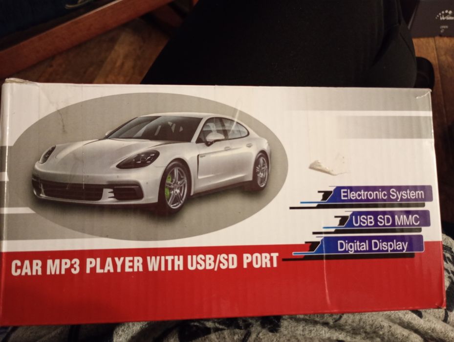 Radio-odtwarzacz MP3 z portem USB/SD do samochodu