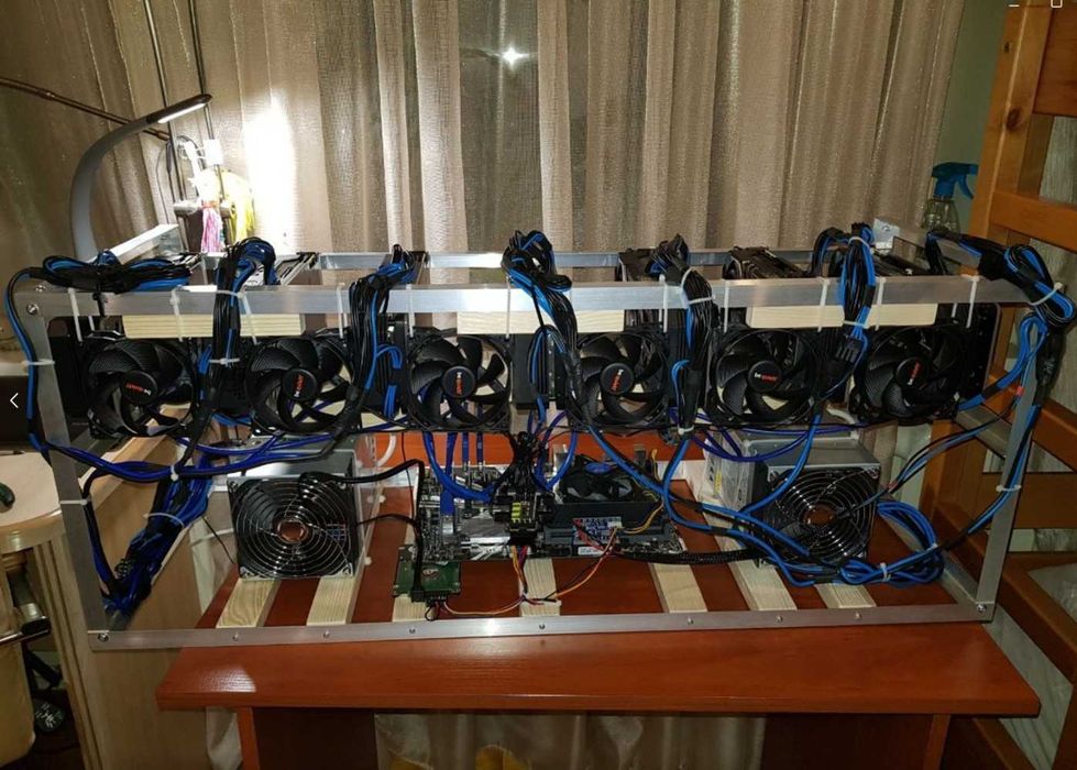 Продам ріги з відеокартами (відеокарти) після майнінгу (mining). Стан хороший.