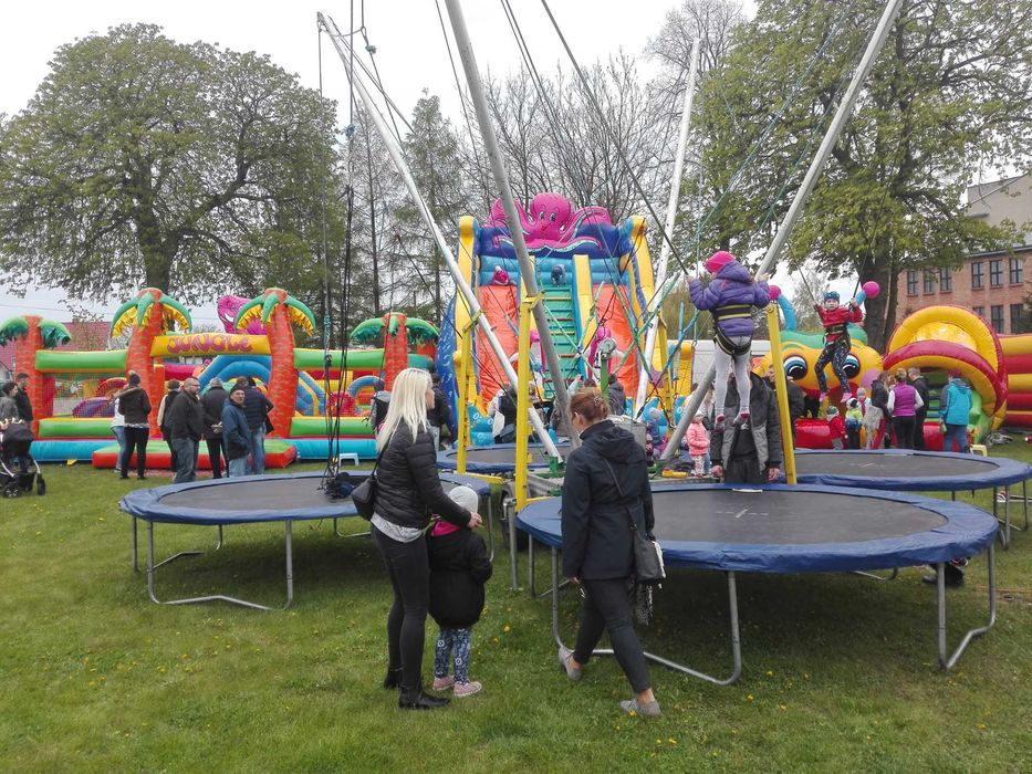 Byk Rodeo Piana Party Eliminator Dmuchana Zjeżdżalnia dmuchańce wata