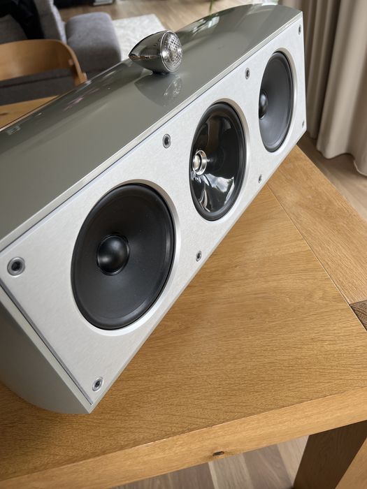Kef XQ 2C głośnik kolumna centralna