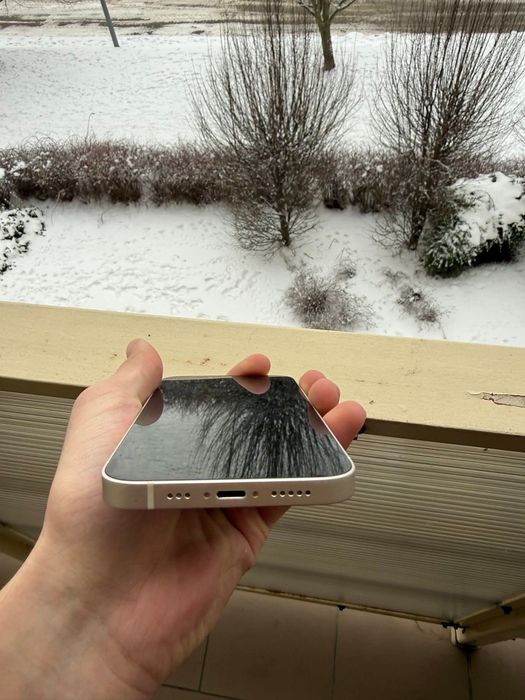 Sprzedam iPhone 13 stan idelany