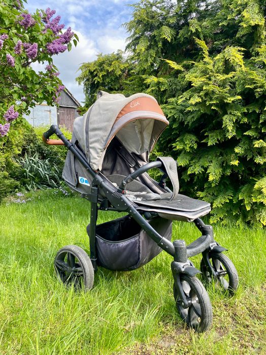 Wózek spacerowy Camarelo Elix