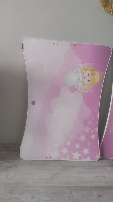 Łóżko dla dziewczynki