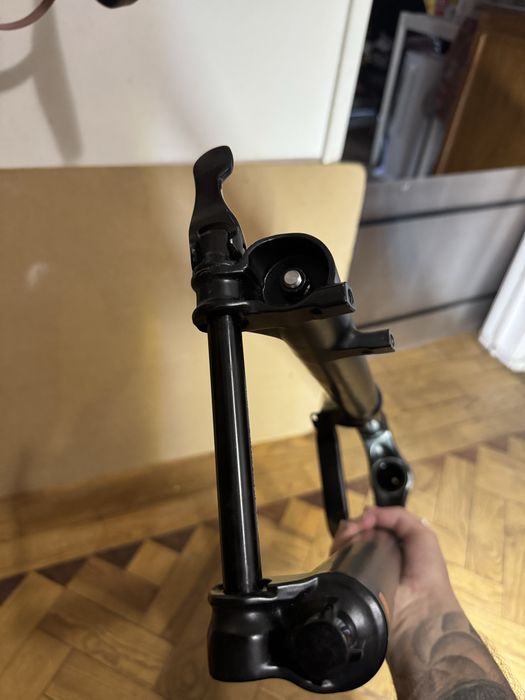 suspensão marzocchi bomber 14mm aro 29