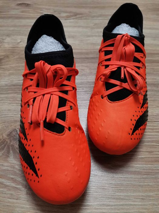 Продам бутси Adidas Predator Accuracy.3 FG 34 розміру.