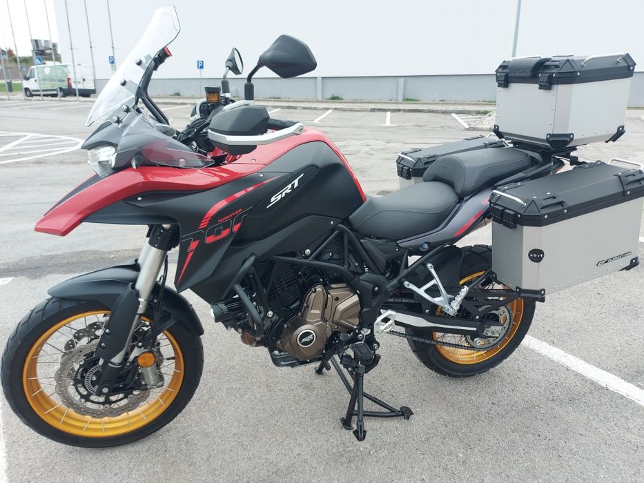 QJ Motor srt700x como nova