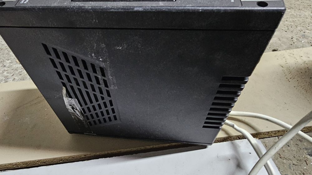 Бесперебійник під акумулятор