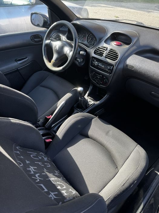 Peugeot 206 comercial