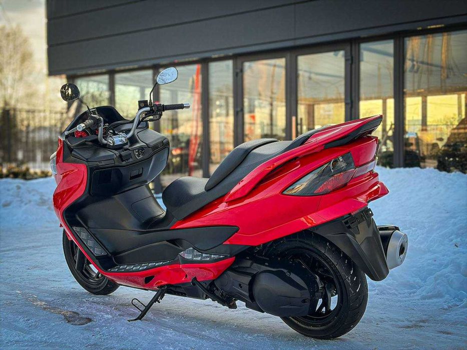 Макси-скутер Suzuki SkyWave250 CJ44A пробіг 8775км 2007рік