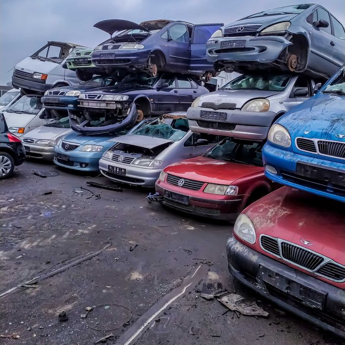 Kasacja aut- złomowanie samochodów z zaświadczeniem demontażu pojazdów