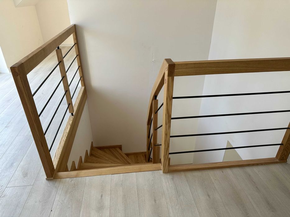 Schody DYWANOWE samonośne WARSZAWA i okolice